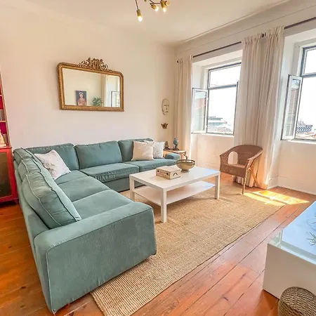 As A Local! Santos Historical 6 Bedroom Iv