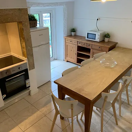 As A Local! Santos Historical 6 Bedroom Iv Apartment *